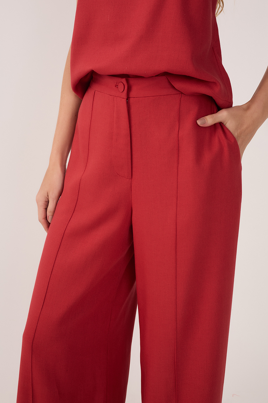 Tucks Linen Pants_4
