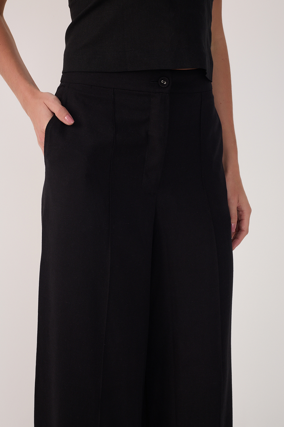 Tucks Linen Pants_5