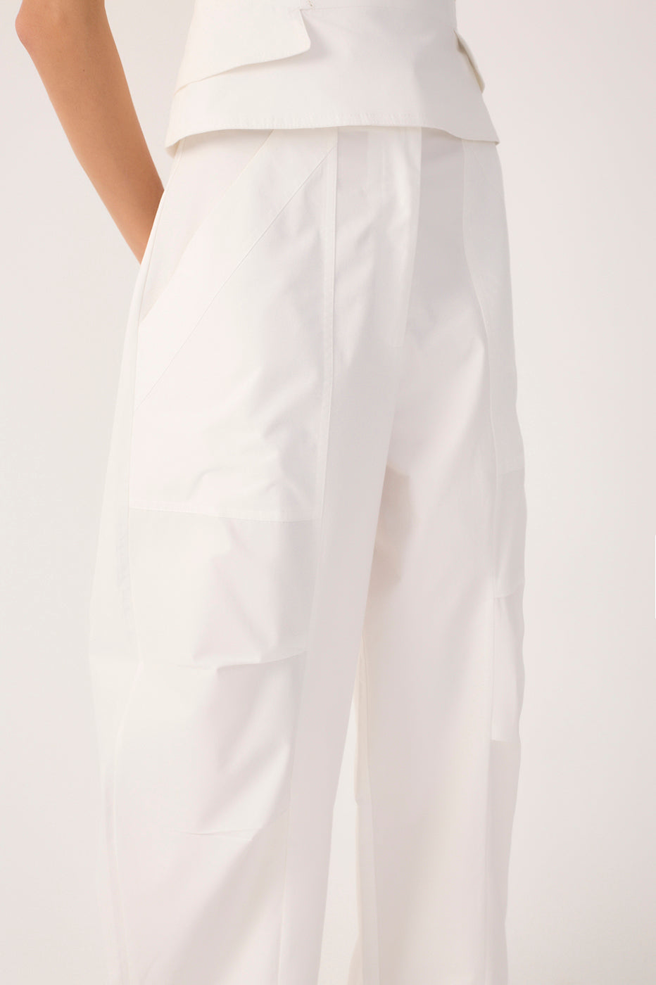 Cotton Pleated Leg Pants_5