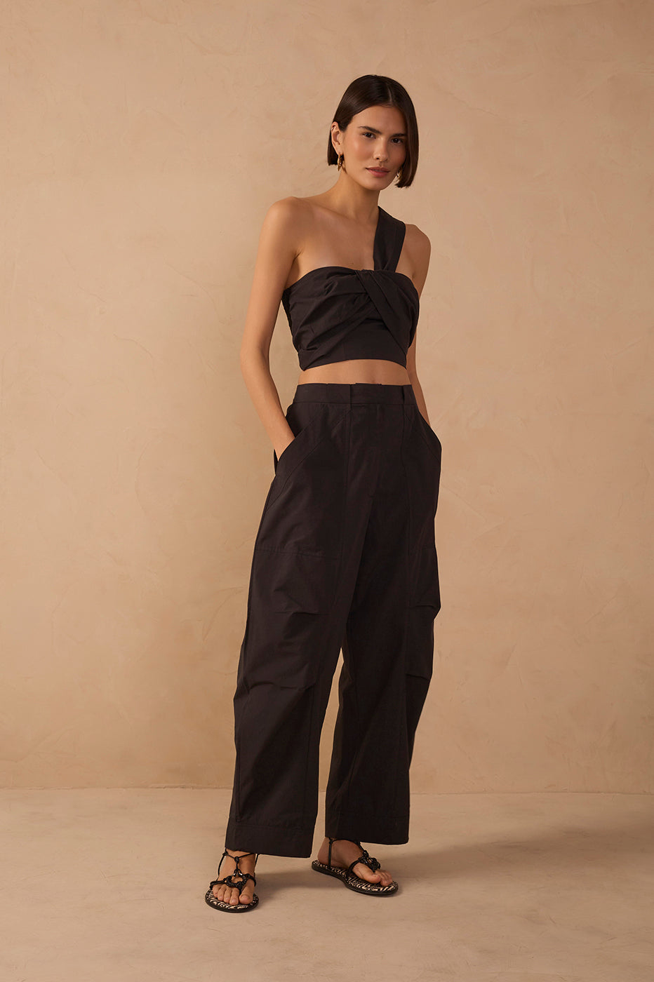 Black Topstitching Pleated Cotton Pants_1