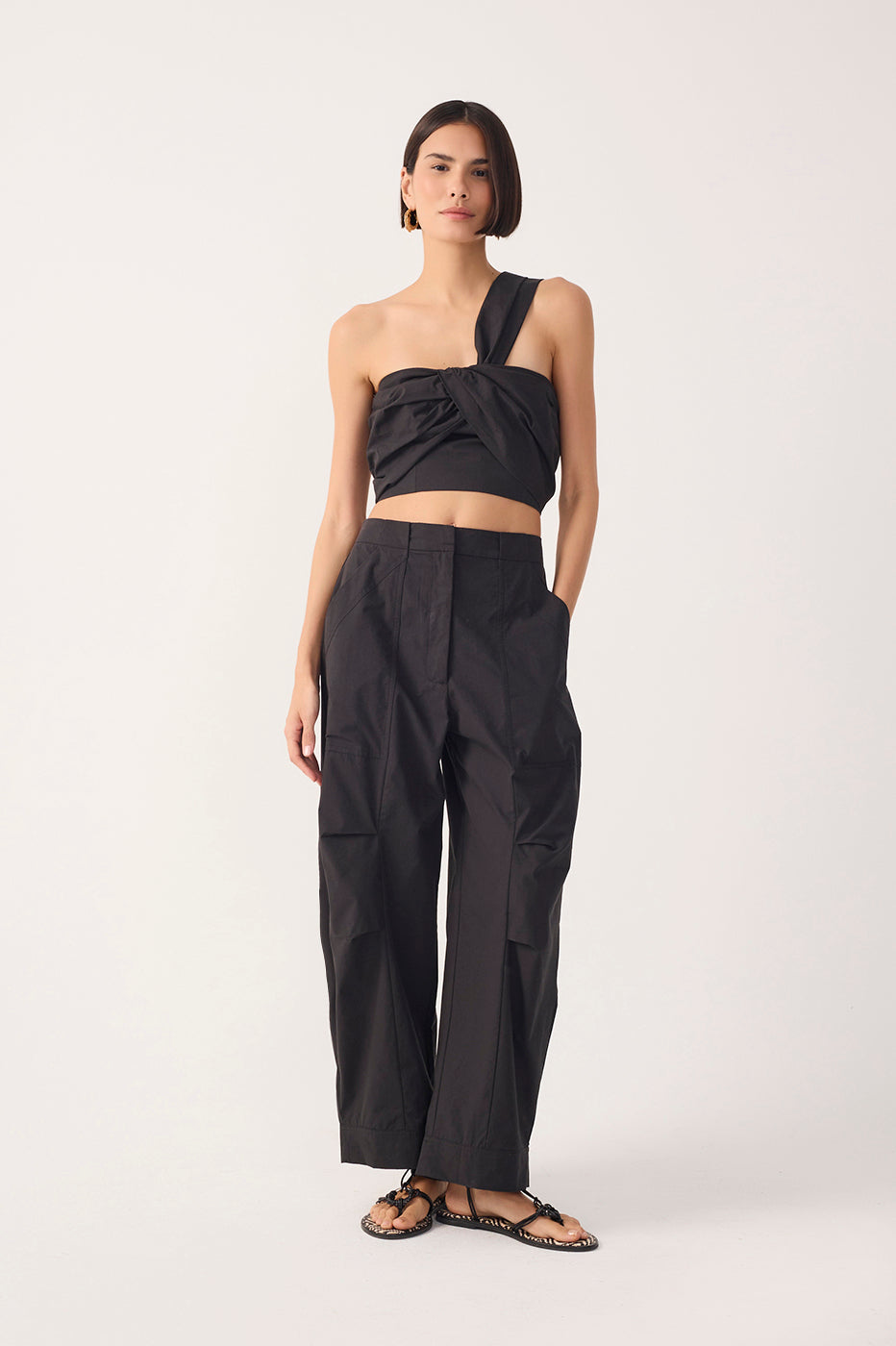 Black Topstitching Pleated Cotton Pants_2