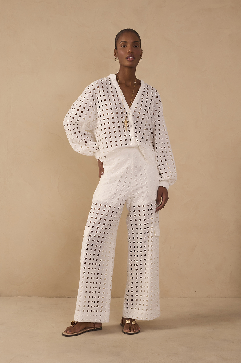 Eyelet Cargo Pocket Pants_1