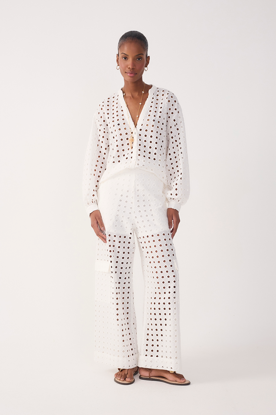 Eyelet Cargo Pocket Pants_2