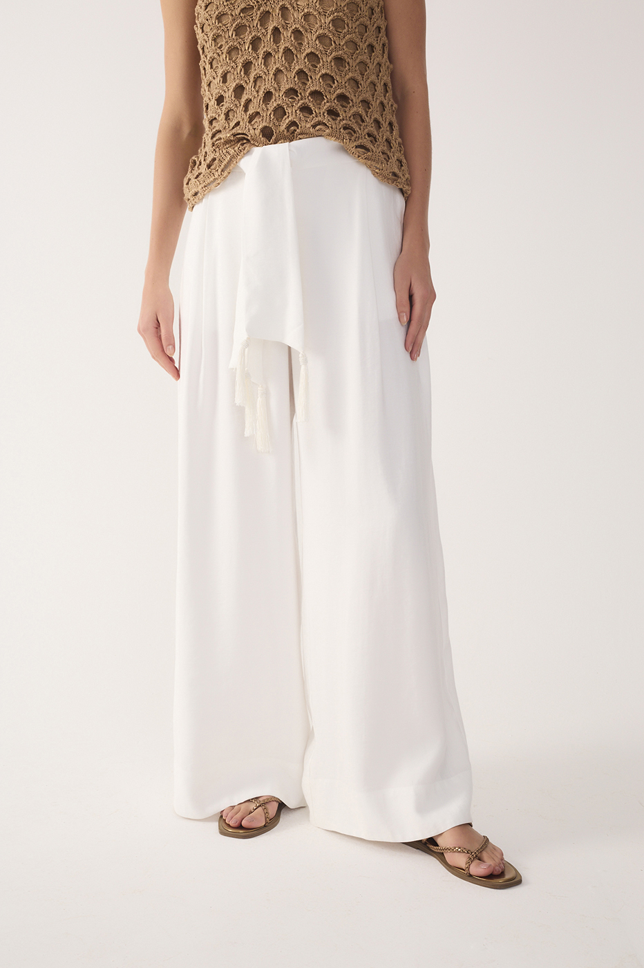 Wide-Leg Tie Waist Pants_4