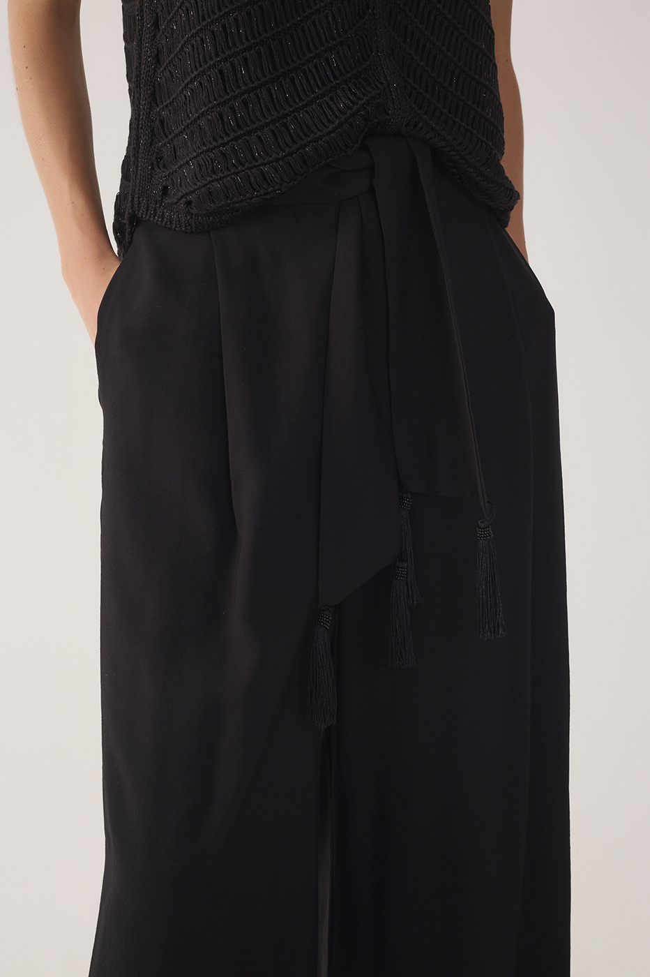 Wide-Leg Tie Waist Pants_4