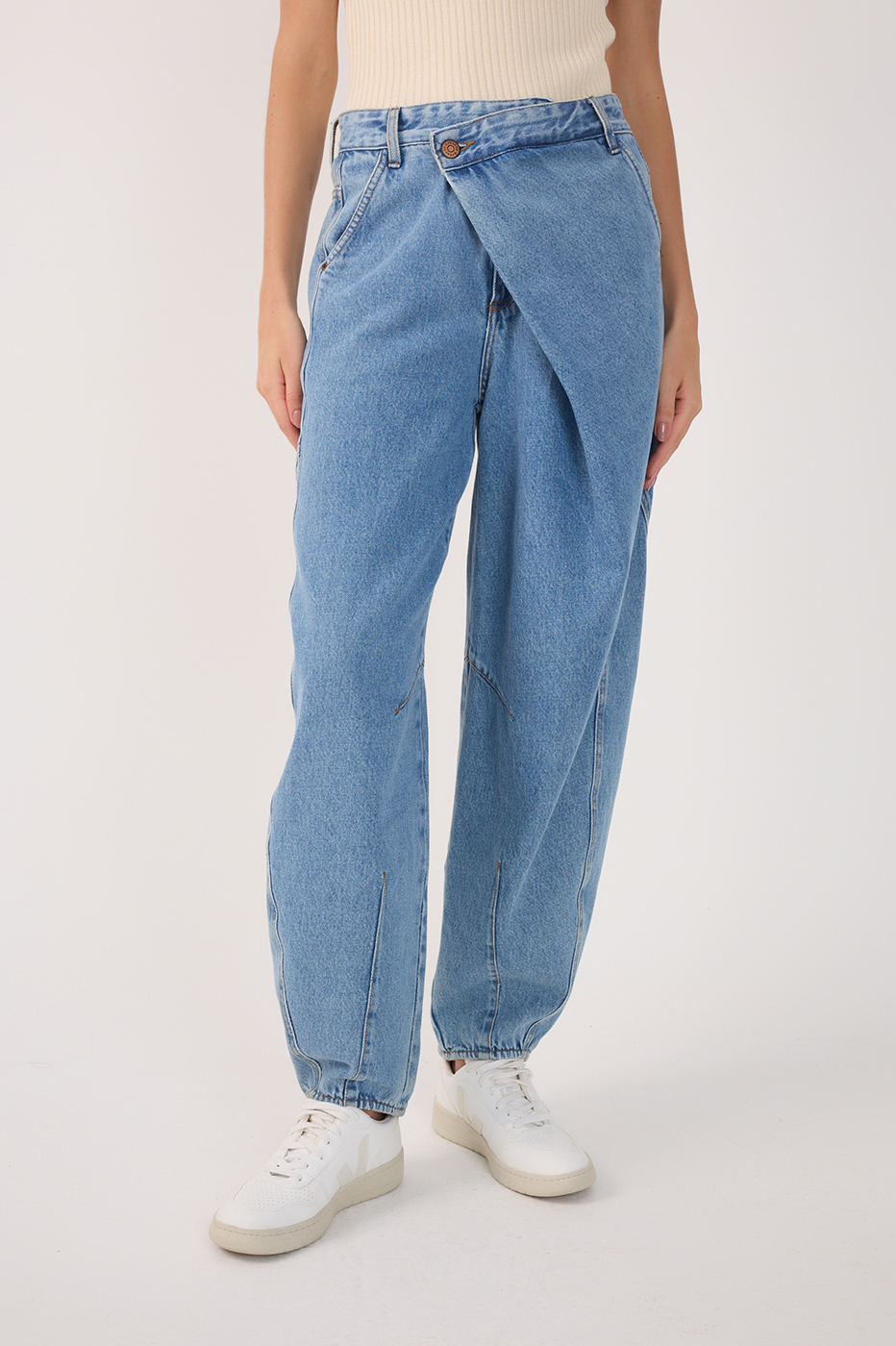 Barrel Leg Denim Overlapping Pants