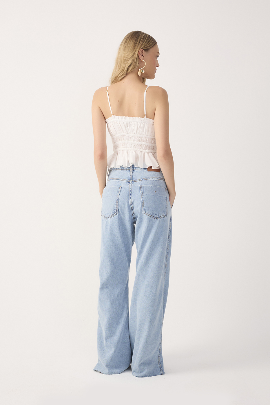 Denim Seam Details Pockets Wide-Leg Pants_7