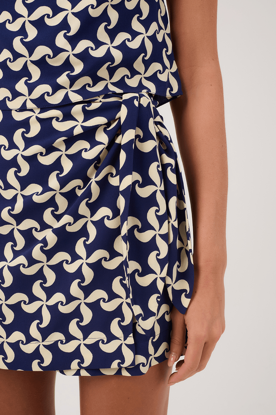 Pinwheel Print Skort_4