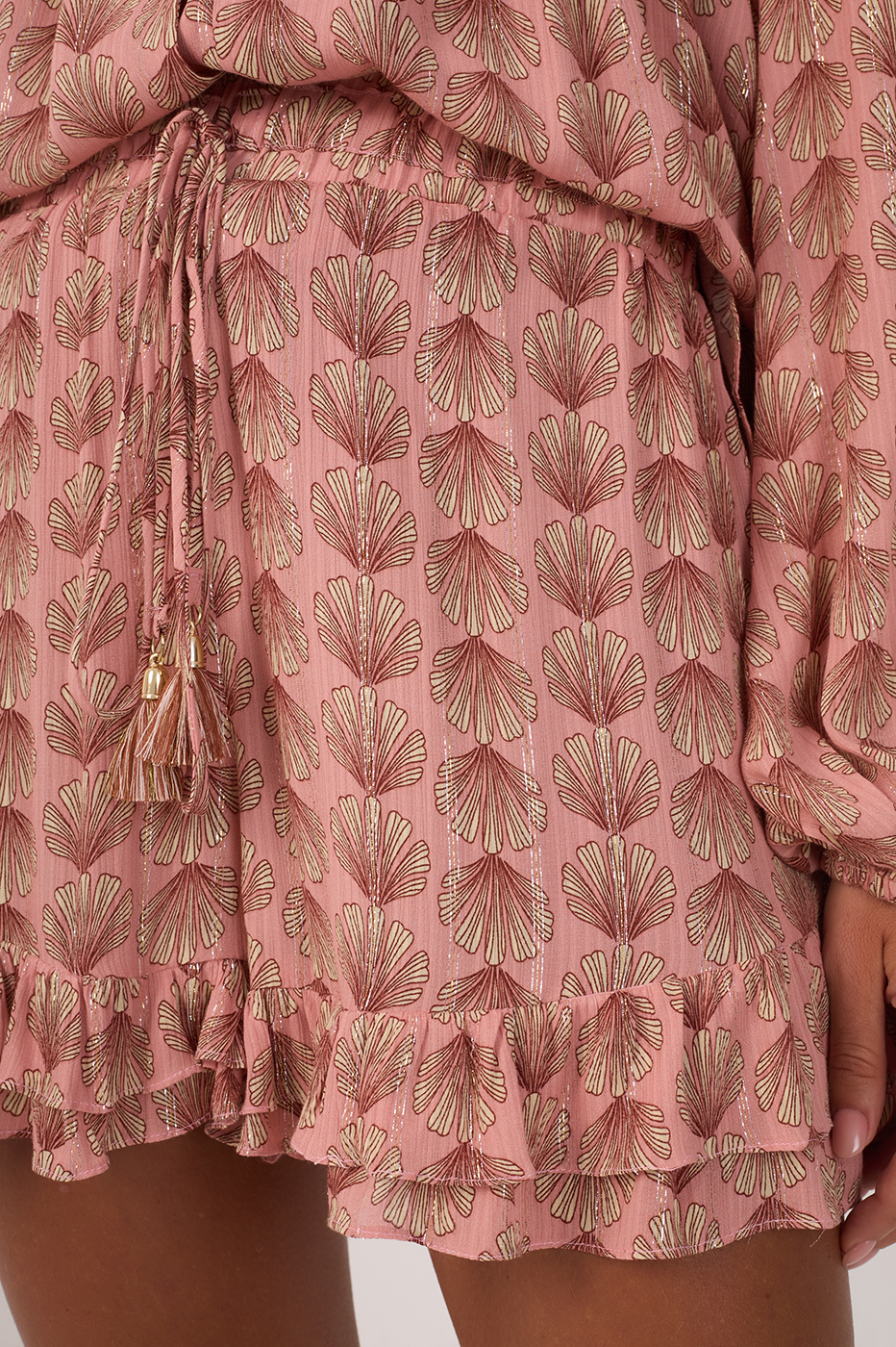 Pink Maresia Lurex Ruffled Shorts_4