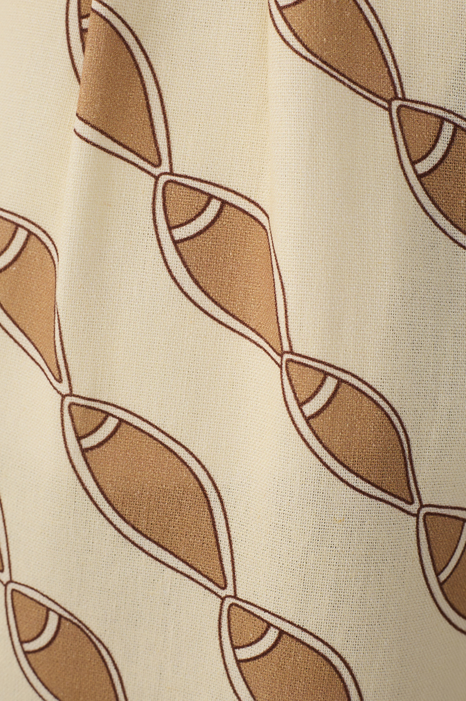 Beige Cardume Pleats Pockets Linen Shorts_6