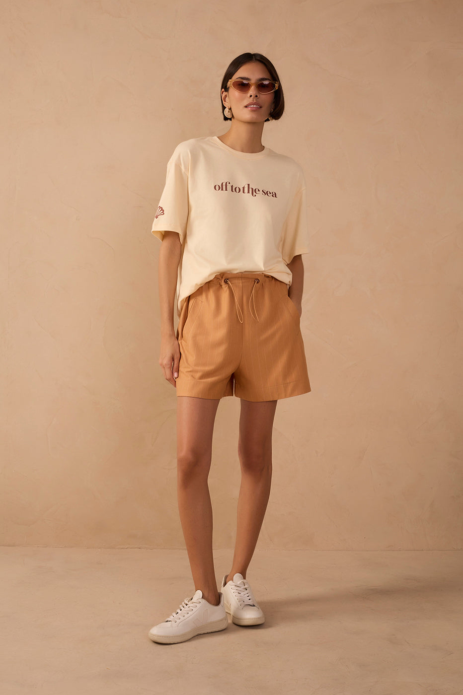 Brown Risca de Giz Drawstring Shorts_1