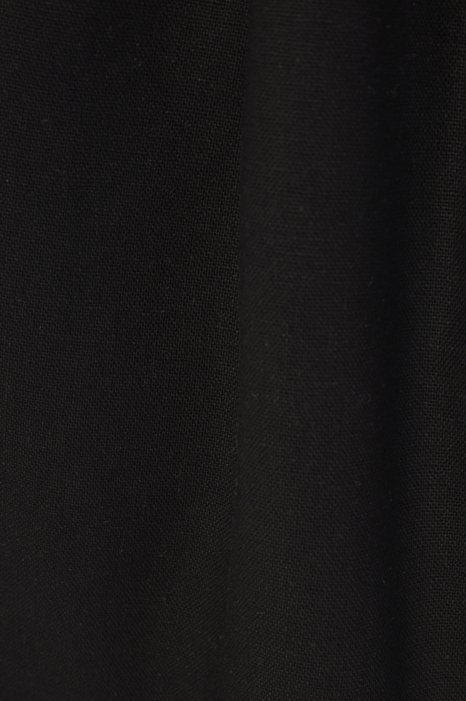 Black Beaded Buckle Pockets Linen Bermuda Shorts_7