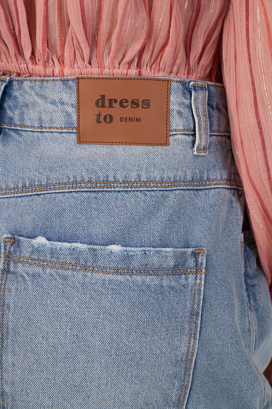 Denim Pockets Belt Loops Seam Shorts_5