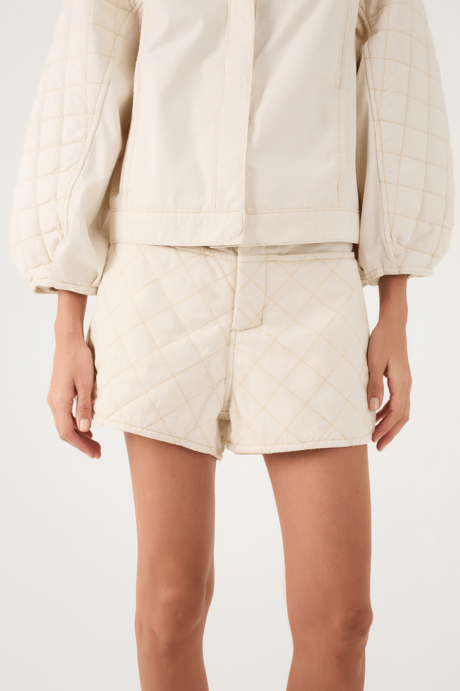 Off-White Front Pockets Quilted Linen Twill Shorts_4