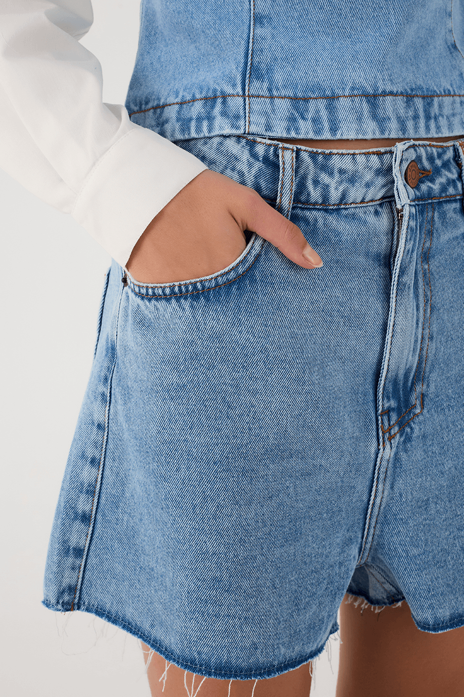 Denim Love Pockets Shorts_4