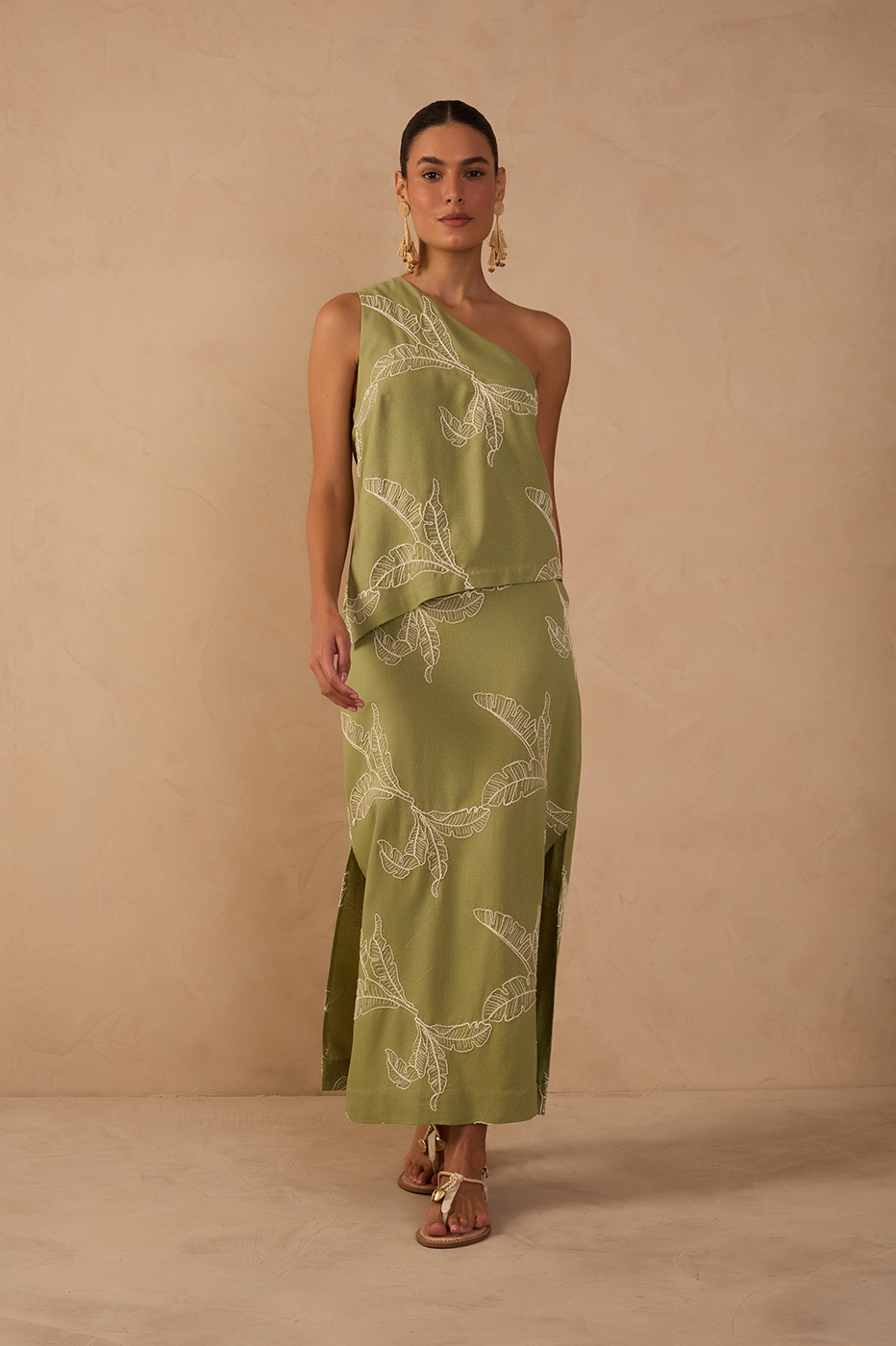 Green Embroidered Side Slits Maxi Skirt_1
