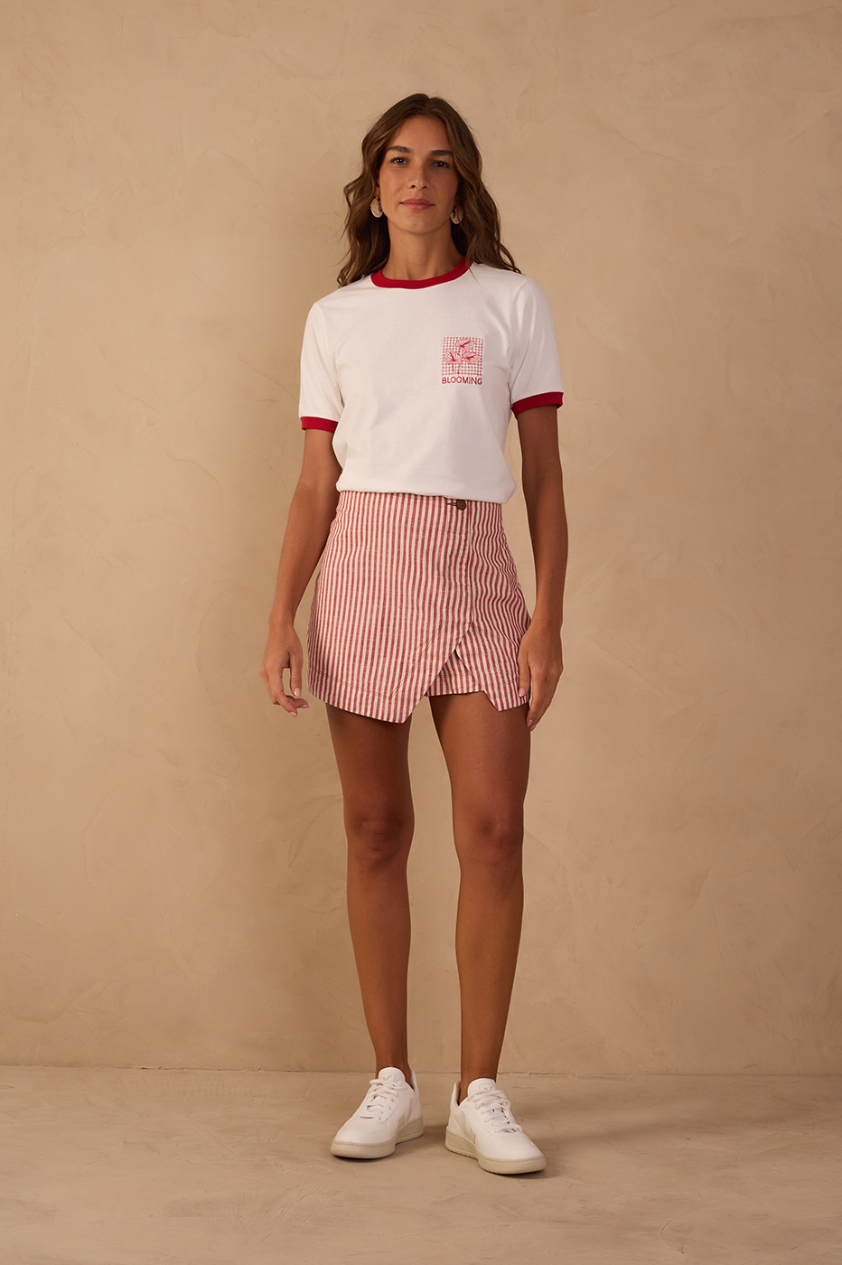 Red Stripes Buttoned Asymmetric Skorts_1