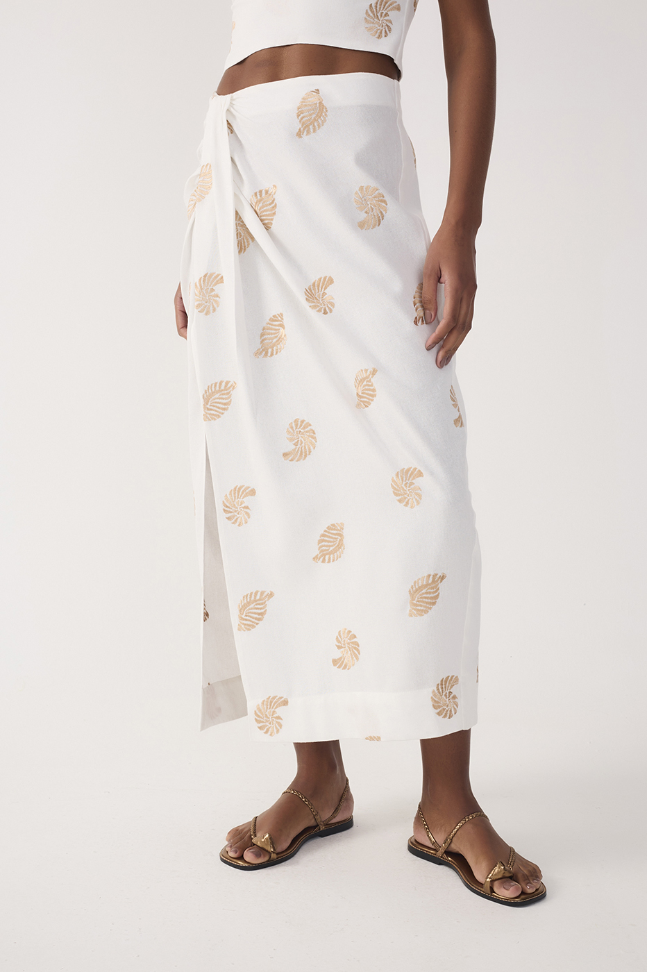 Off-White Side Tie Embroidered Linen Maxi Skirt_4