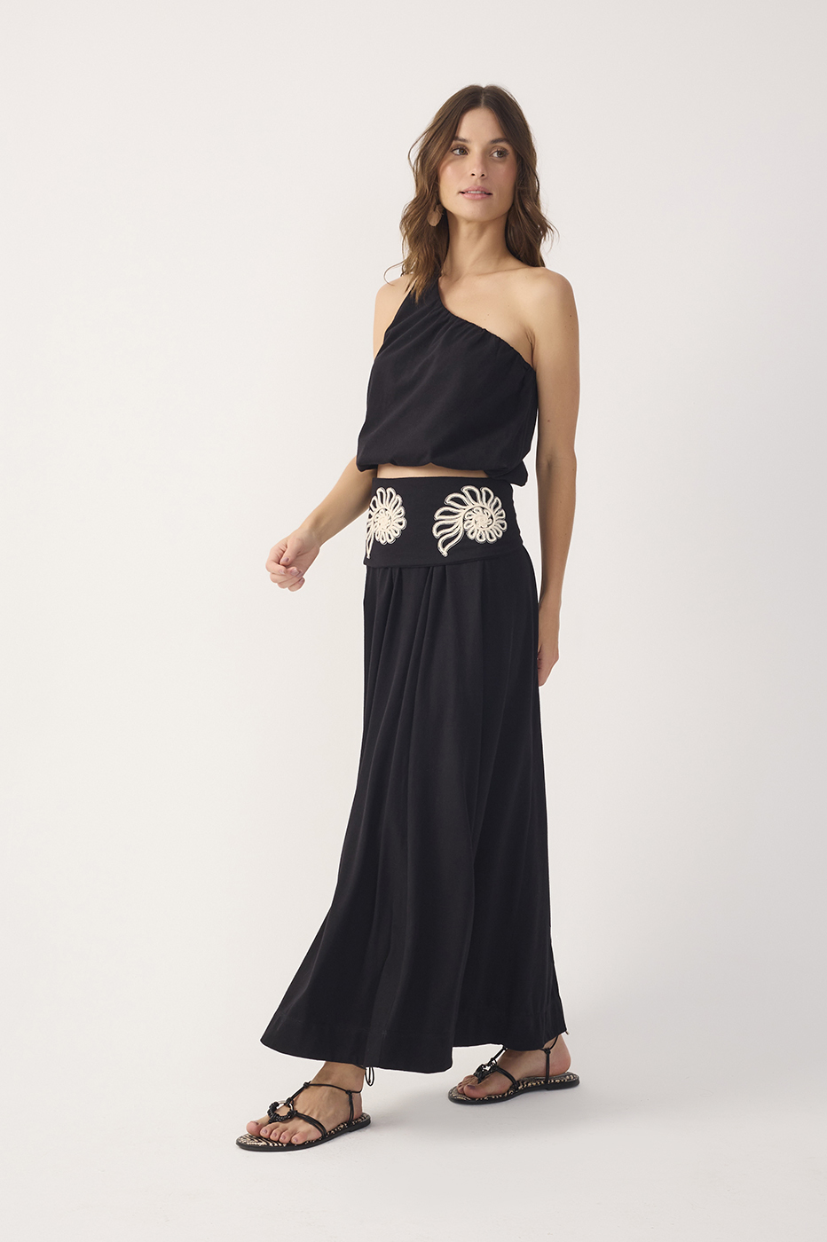 Black Embroidered Maxi Skirt_3
