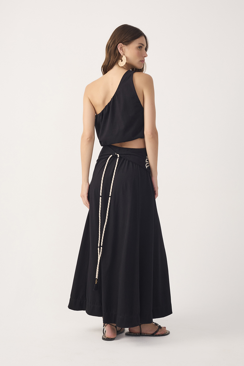 Black Embroidered Maxi Skirt_6
