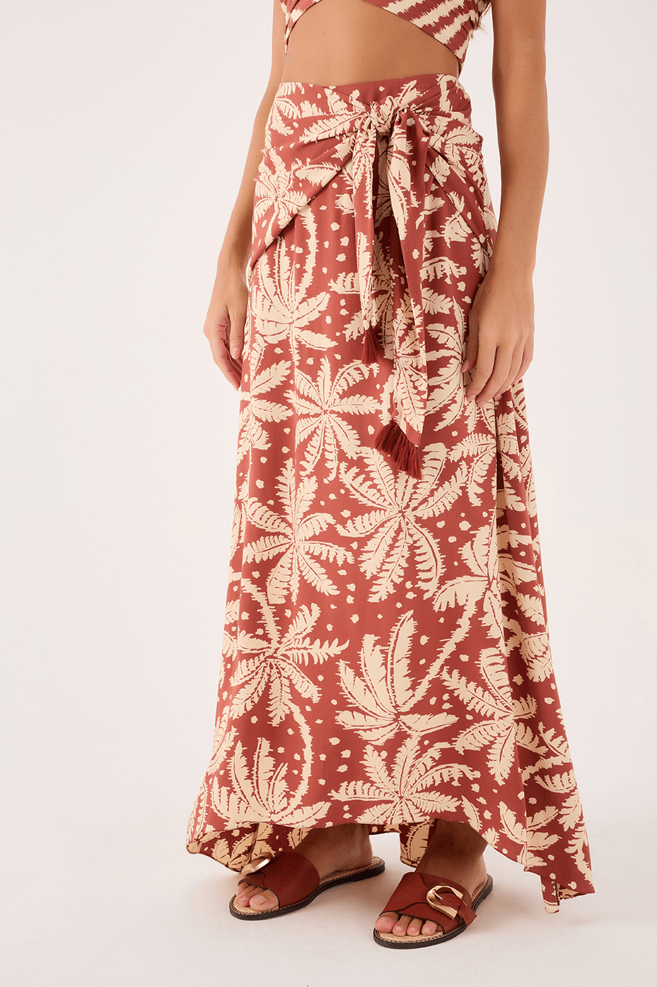 Cropped Crepe Bahia Print Skirt