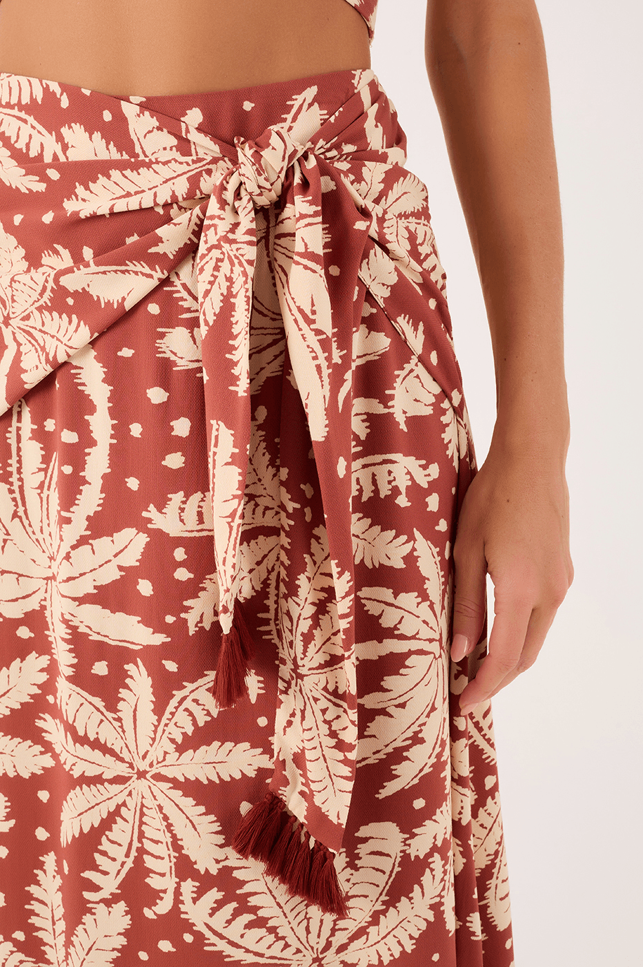 Cropped Crepe Bahia Print Skirt