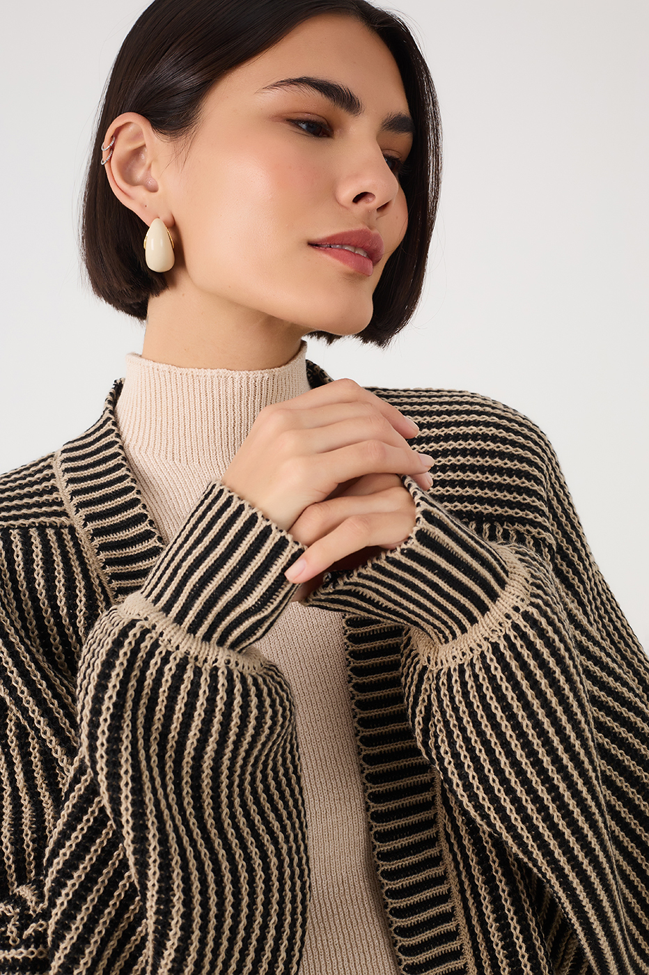 Off-White And Black V Neck Cuffed Tricot Cardigan