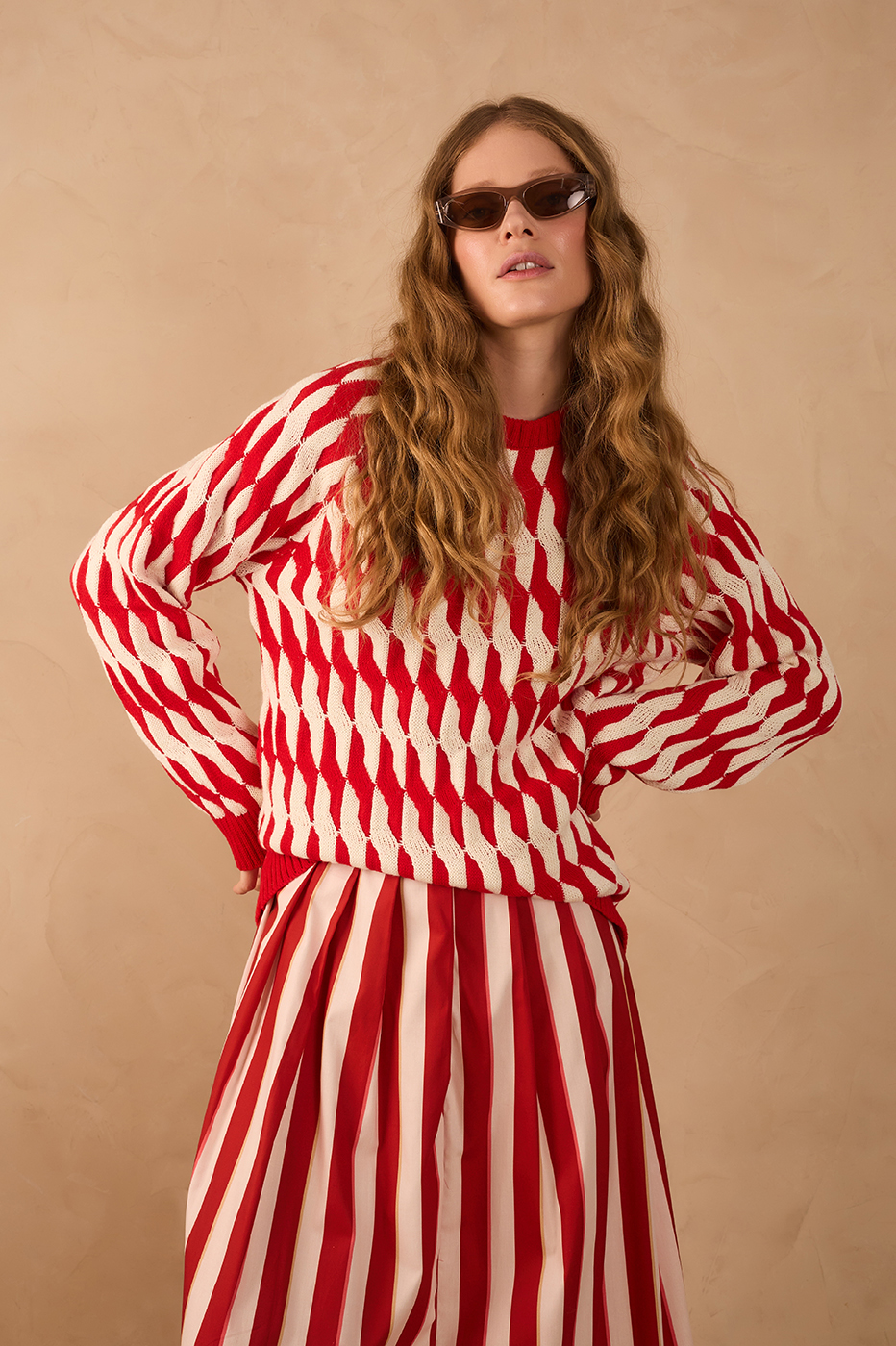 Red Stripes Crew Neck Long Sleeve Tricot Cardigan_1