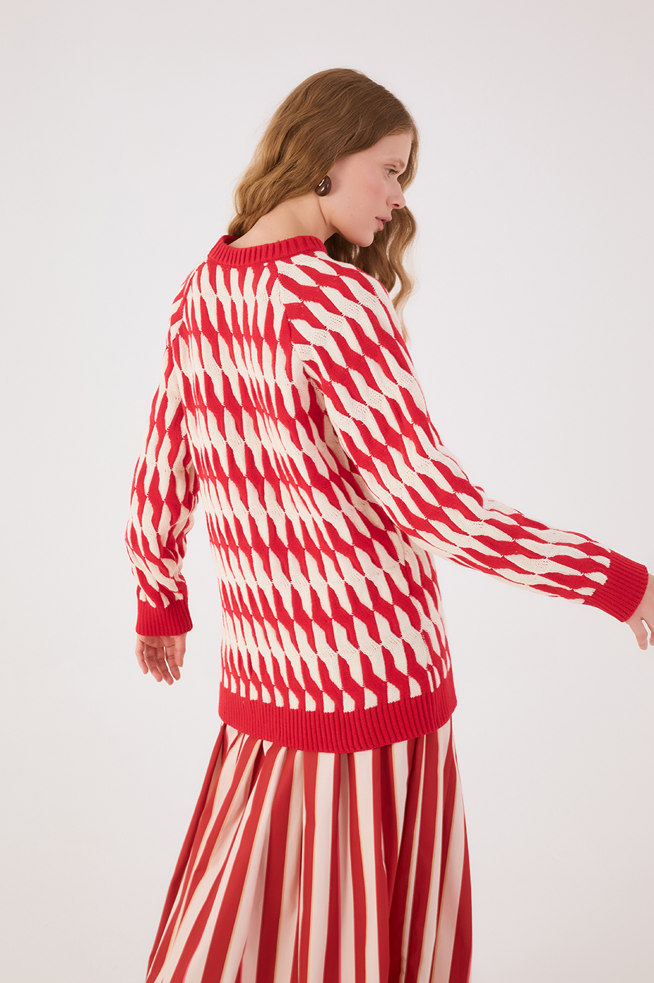 Red Stripes Crew Neck Long Sleeve Tricot Cardigan_5