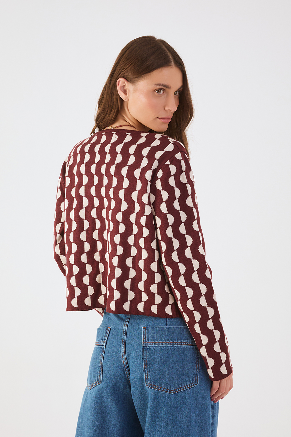 Wine Bossa Bicolor Crew Neck Open Crop Cardigan_6