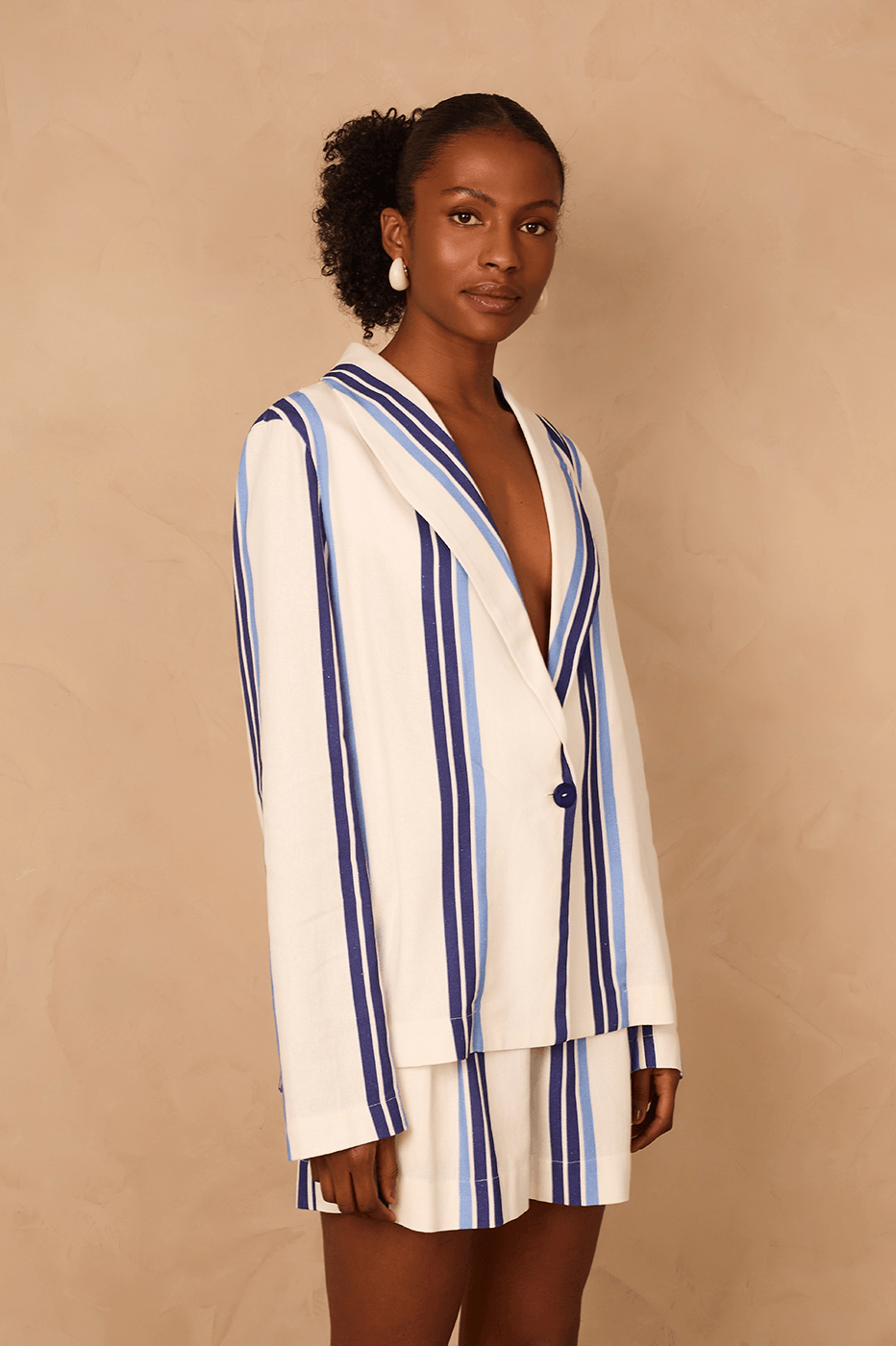 Blue Stripes Joa Lapel Button Linen Blazer_1