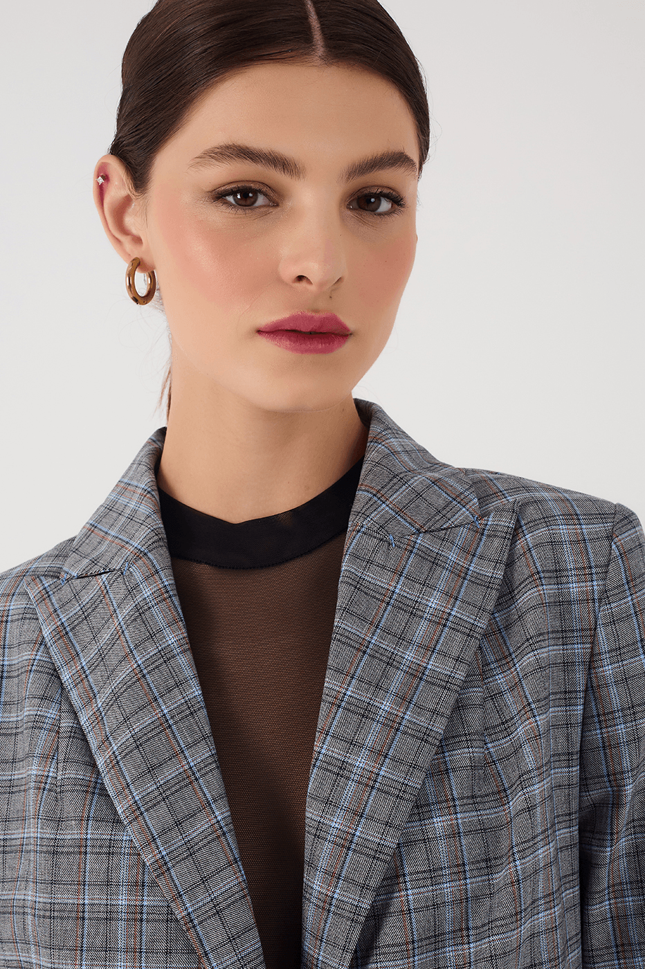 Grey Plaid Oversized Buttoned Notched Lapel Tailored Blazer_3