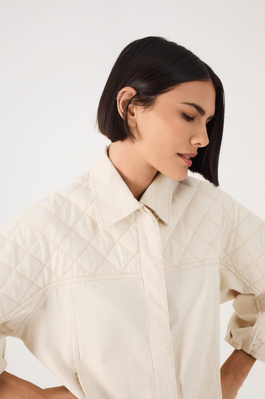 Off-White Collared Quilted Linen Jacket_4