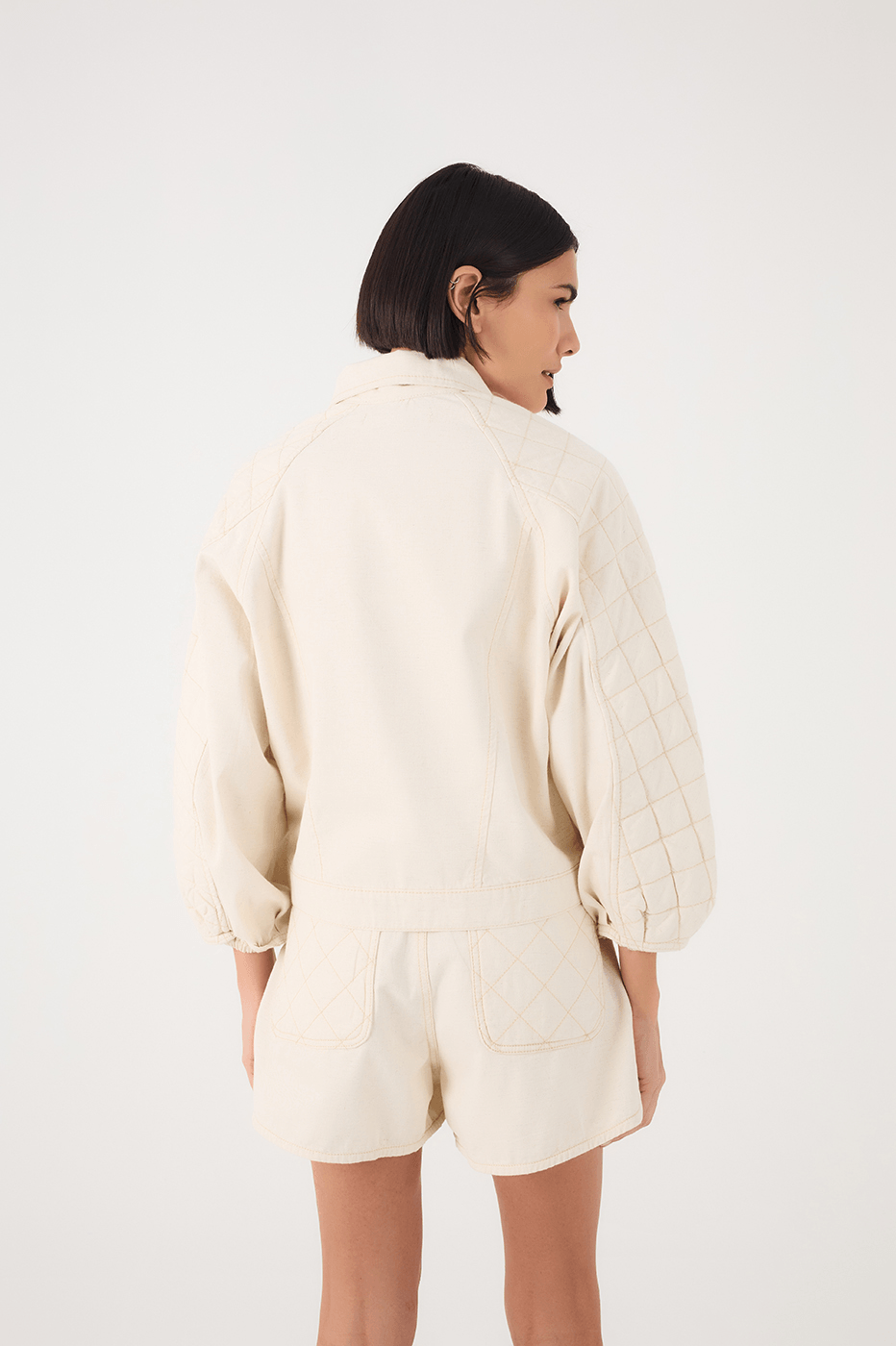 Off-White Collared Quilted Linen Jacket_6