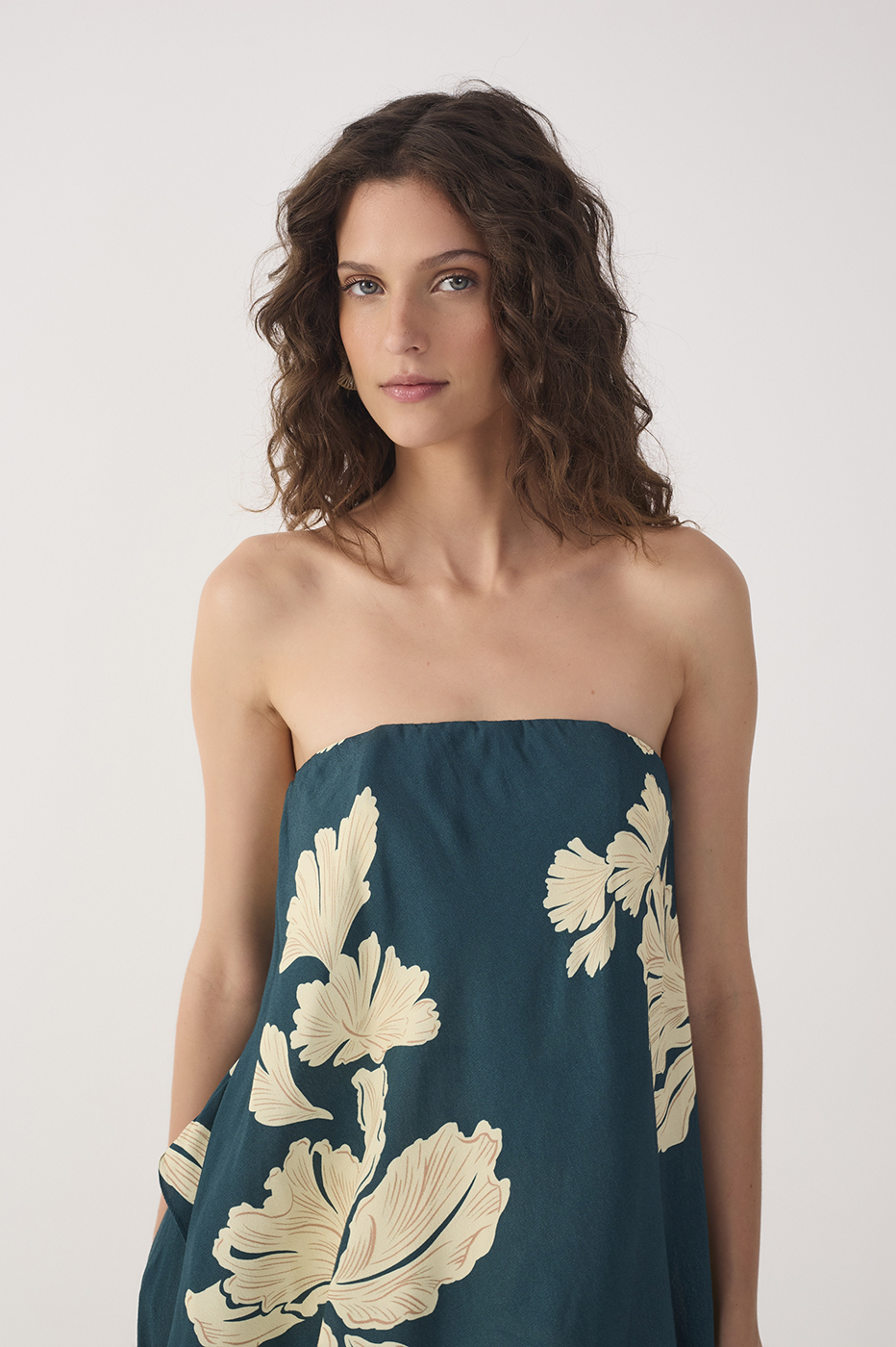 Green Pétala Strapless Jumpsuit_4