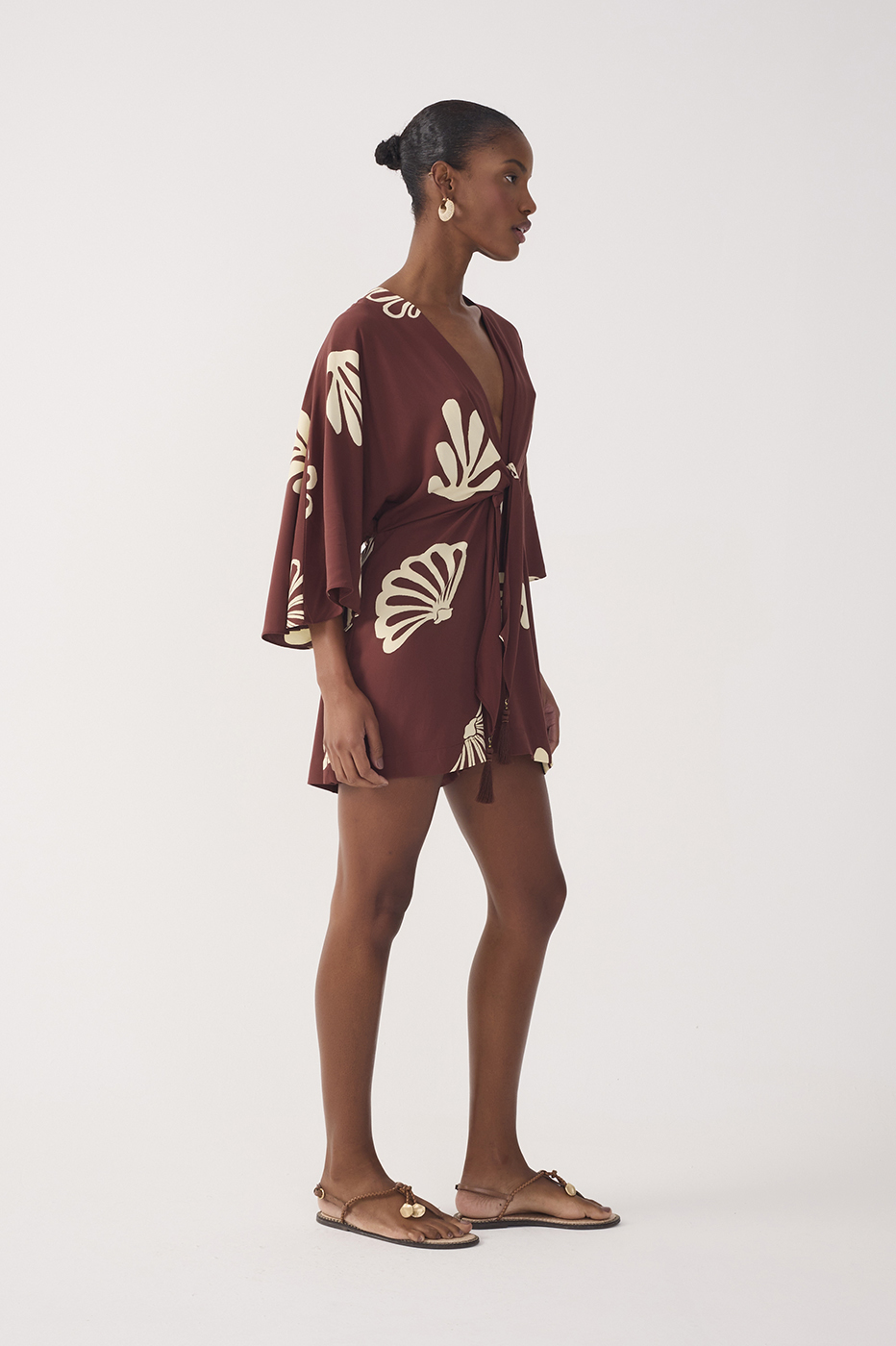 Brown Mares V Neck Front Ties Kimono Sleeve Romper_3