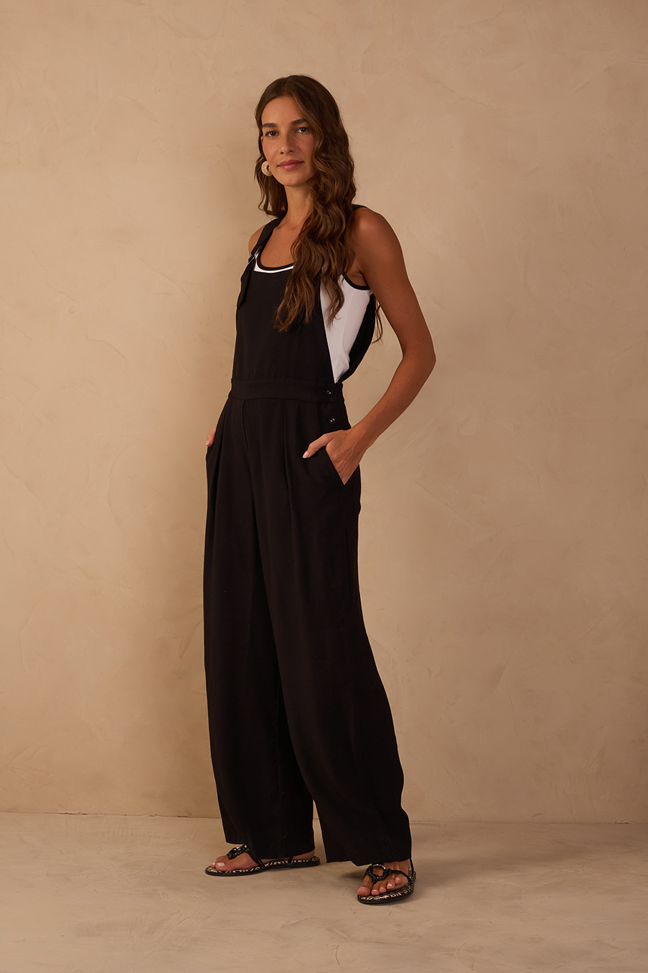 Black Buckled Ties Pockets Jumpsuit_1