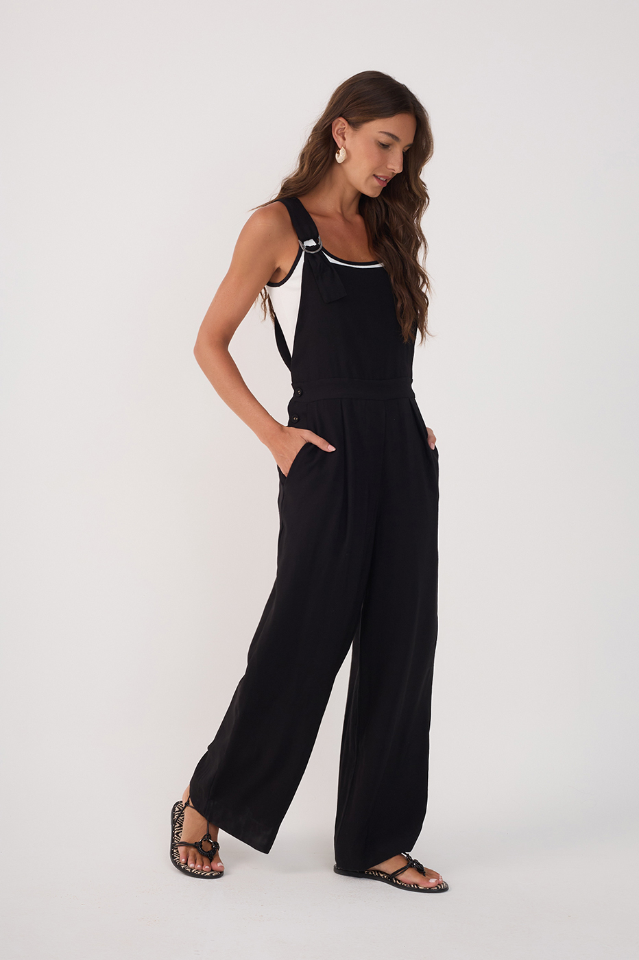 Black Buckled Ties Pockets Jumpsuit_2