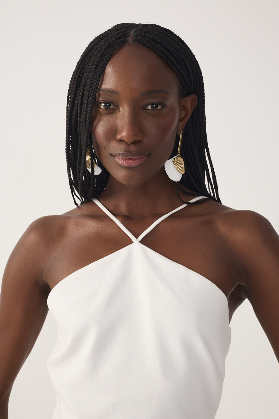 Off-White Pleated Halter Neck Linen Jumpsuit_5