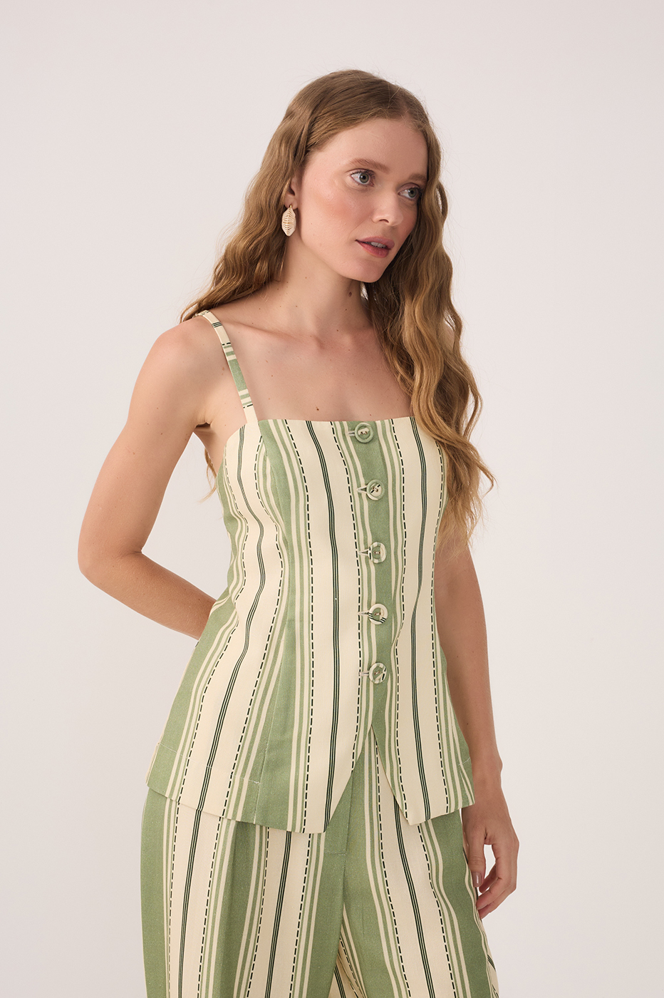 Green Descanso Stripes Sleeveless Vest_2