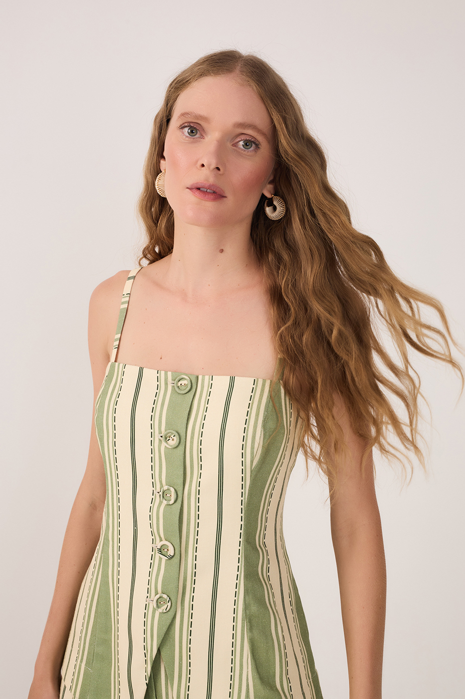 Green Descanso Stripes Sleeveless Vest_3