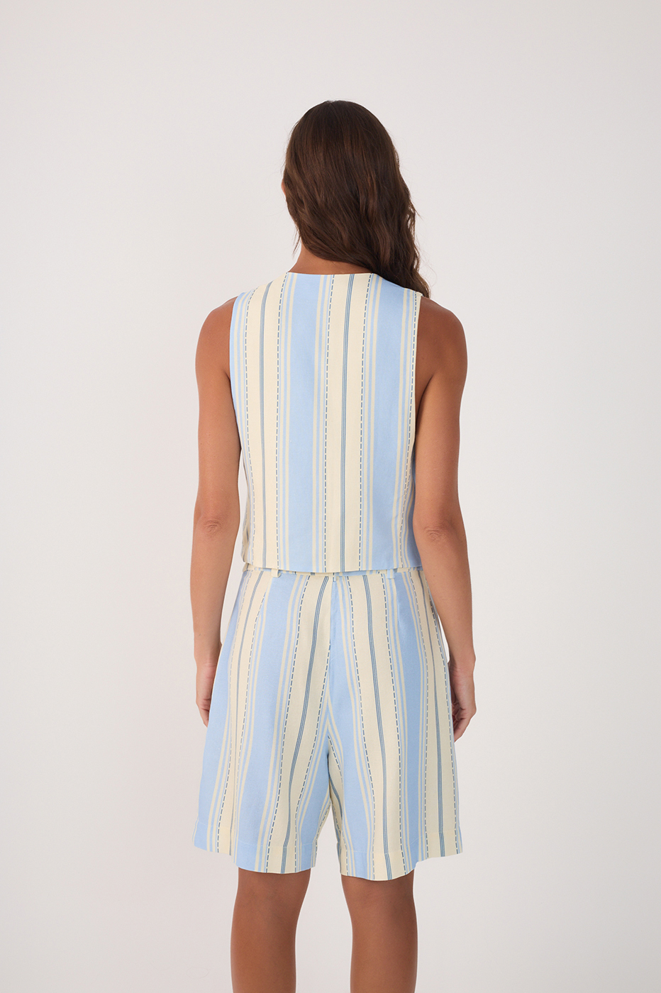 Descanso Azul Print Linen Vest_4