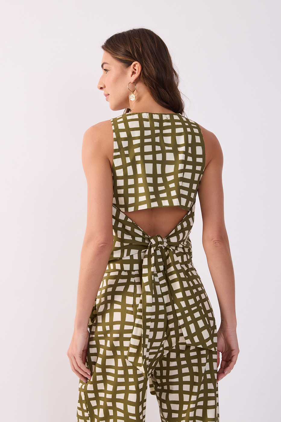 Wine Unique Button Sleeveless Linen Vest_5