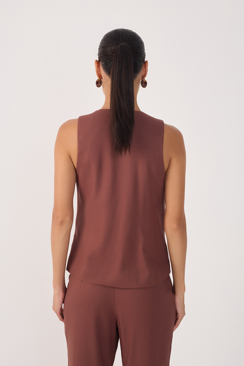 Brown Overlapped Buttoned Sleeveless Vest_5