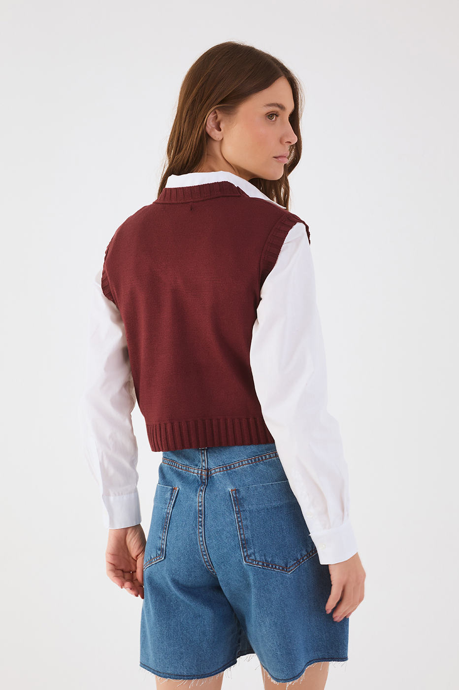 Wine Bossa Paradise V Neck Tricot Crop Vest_5