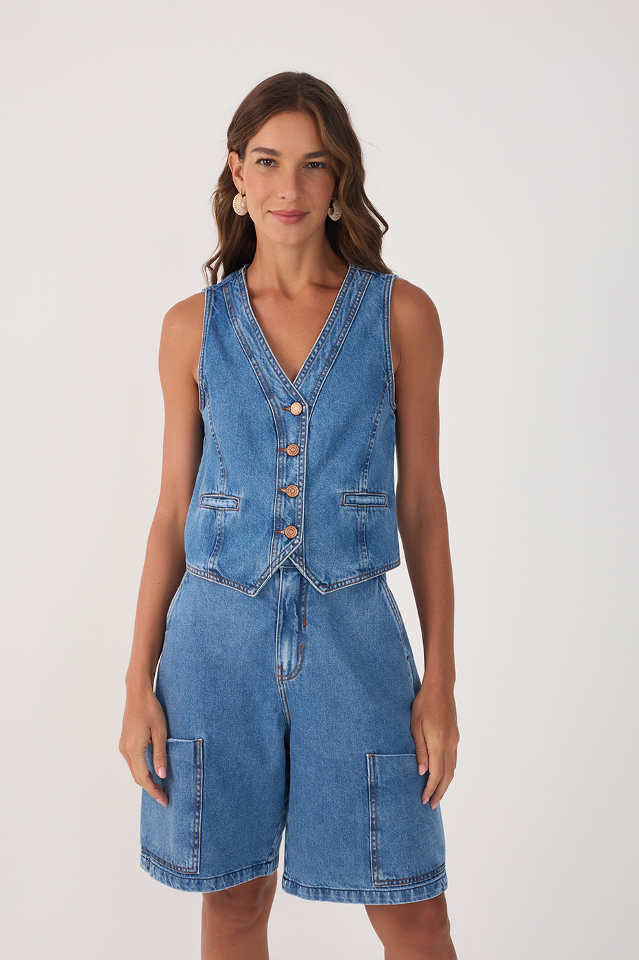 Denim V Neck Buttoned Sleeveless Vest_2