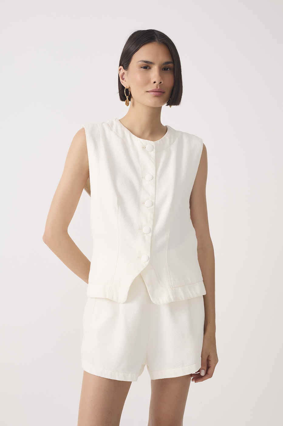 Off-White Crew Neck Buttoned Sleeveless Twill Vest_2