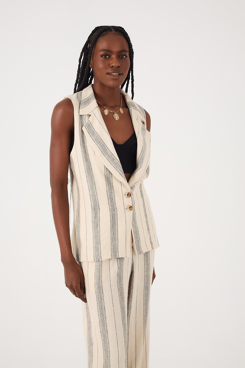 Sand Stripes Buttoned Notched Lapel Sleeveless Linen Vest_3