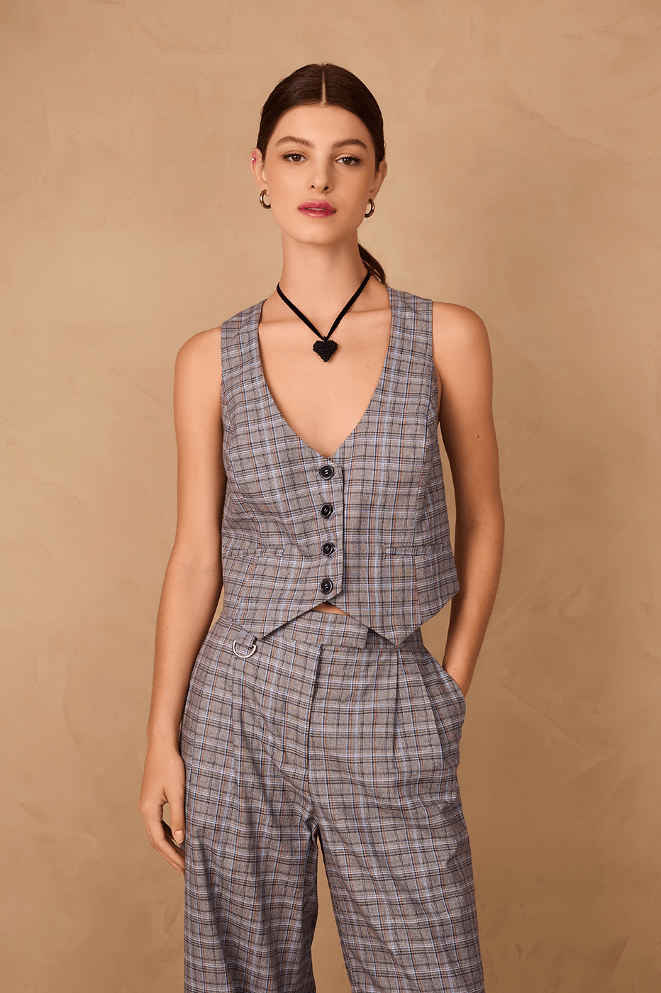 Grey Plaid Buttoned Sleeveless Tailored Vest_1