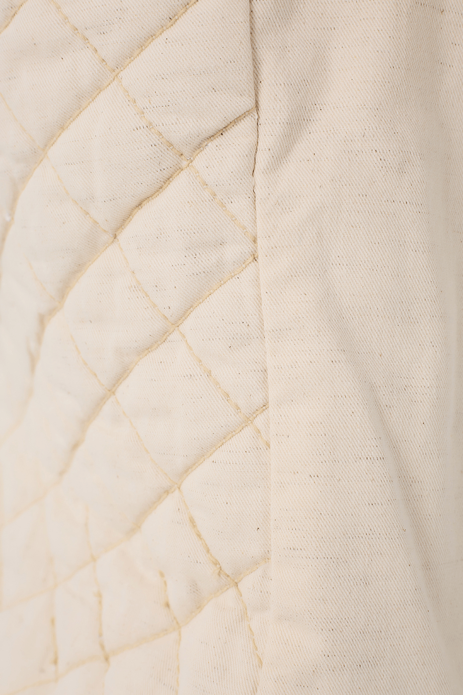 Off-White Buttoned Sleeveless Quilted Linen Twill Vest_6